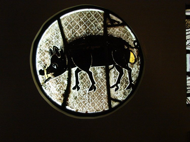 Витражи средних веков. Картины в стекле. Выставка витражей в Ely