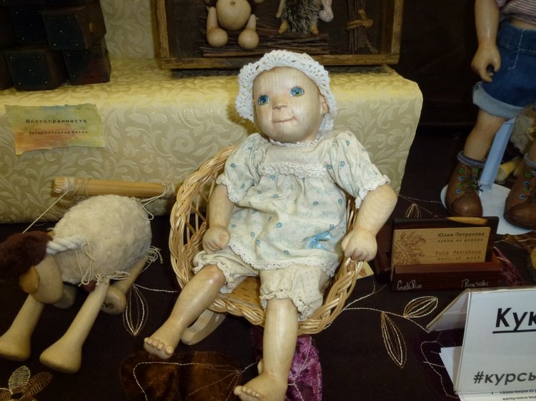 Весенний Бал Кукол на Тишинке: Куклы