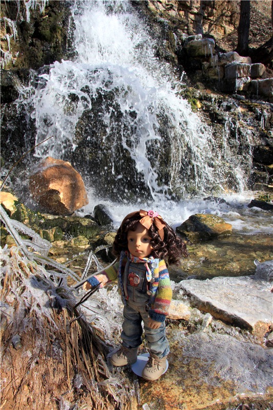 Приключения Адель на водопаде. Джульетта от Sylvia Natterer