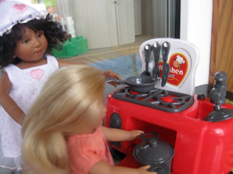 Бытовая техника для наших маленьких кукол-хозяюшек