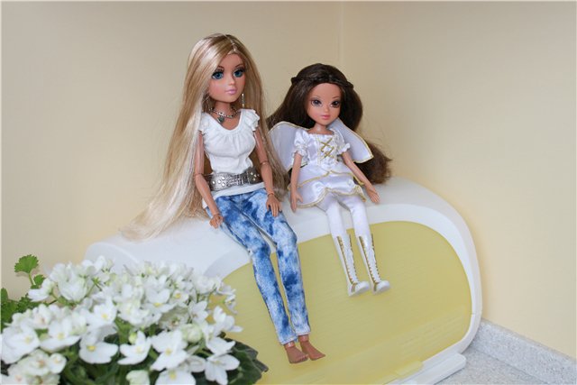 Куклы Moxie Teens. Кристина (фото 3)