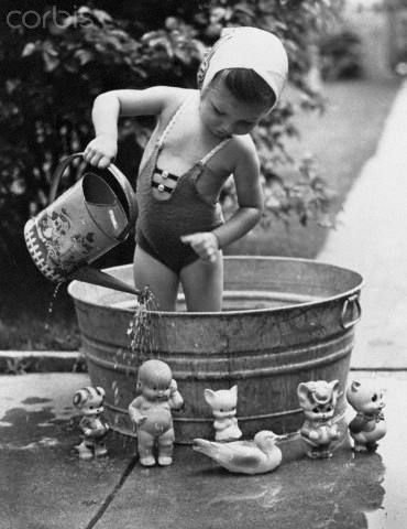Винтажные детские фотографии с куклами 20-60-х годов 20 века (фото 2)