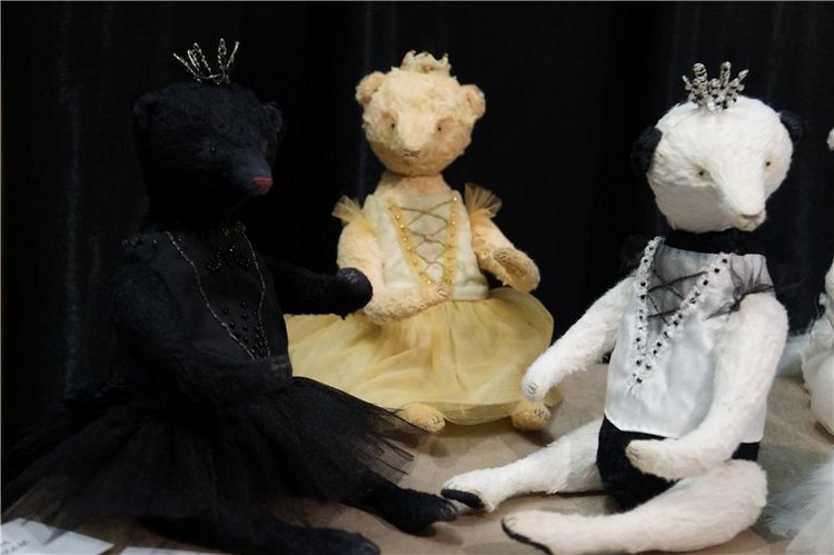 Картинки с выставки кукол на Тишинке. Moscow Fair 2015. Всем любителям Тедди посвящается