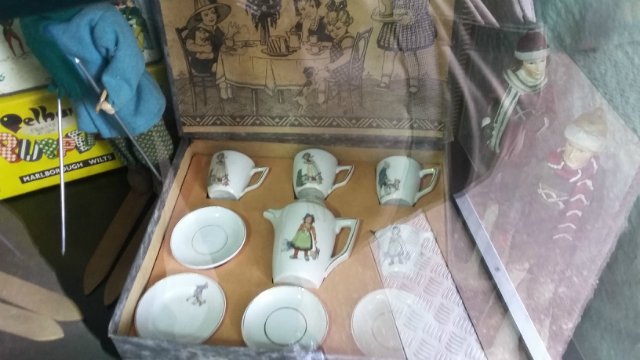 Выставка кукол в магазине Дело и Забава (междугородний Автовокзал). Красноярск 2015