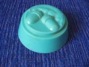 Славный пластик "бакелит"! У него отменный вид! Или возвращение бакелитового болванчика