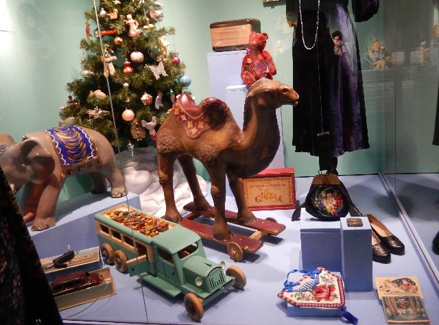 "Другое детство". Выставка в Коломенском. Часть 2 | Бэйбики "Другое детство". Выставка в Коломенском. Часть 2 (фото 7)