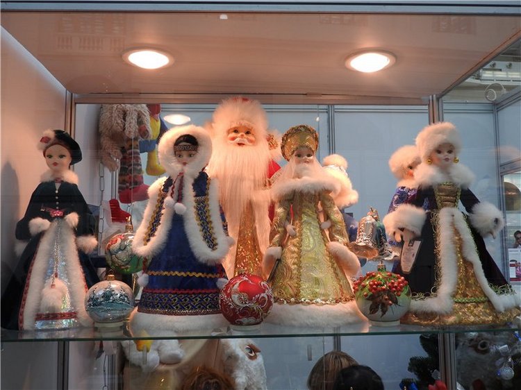 Москва, Гостиный двор, выставка: ПОДАРКИ 2016. Фоторепортаж