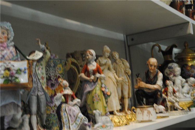 На Тишинку мы пошли – там сокровища нашли. Взгляд на «Блошиный рынок» со второго этажа | Бэйбики На Тишинку мы пошли – там сокровища нашли. Взгляд на «Блошиный рынок» со второго этажа