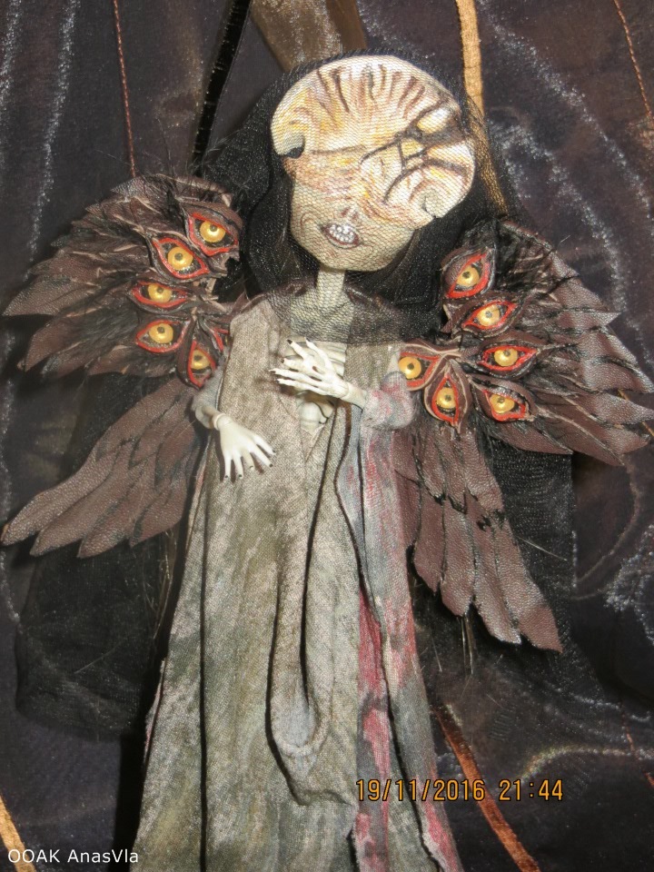 Смерть из киноленты "Хелбой 2". ООАК из Скелиты Калаверас Монстр Хай (фото 2)