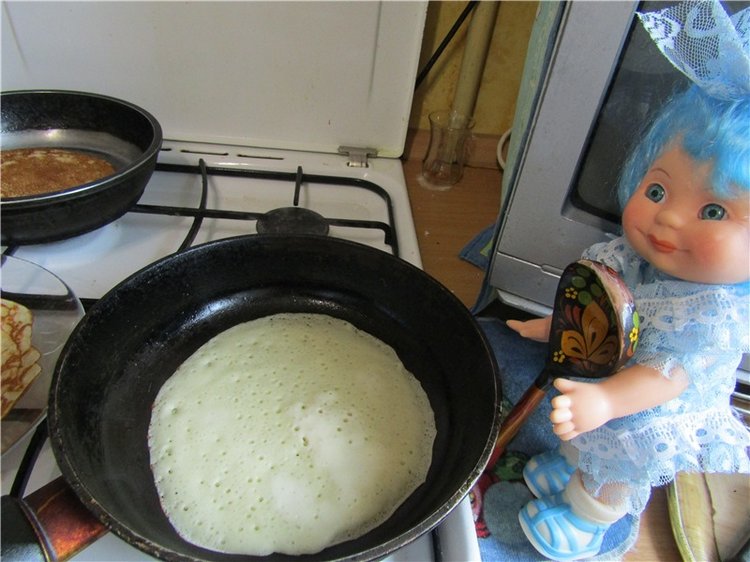 Детям нравятся блины. До чего блины вкусны! Все на свете влюблены в аппетитные блины (фото 8)