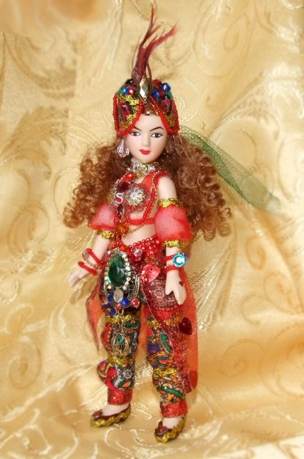 Мои сказочные образы и костюмы фарфоровых куколок (ООАК) к Новому 2018 году