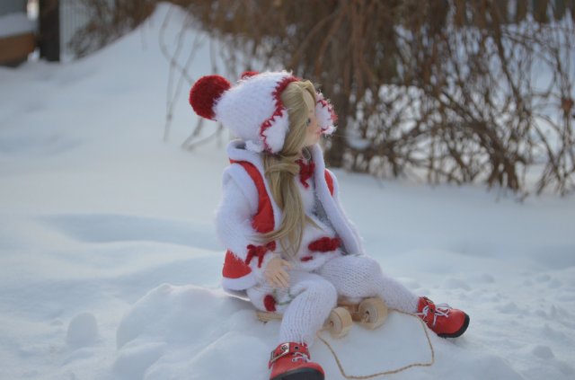 Зима, горка, санки! Авторская шарнирная кукла Коновниной Ольги | Бэйбики Зима, горка, санки! Авторская шарнирная кукла Коновниной Ольги