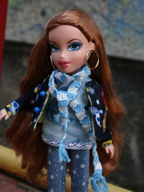 Новая куколка и её рыжие подружки