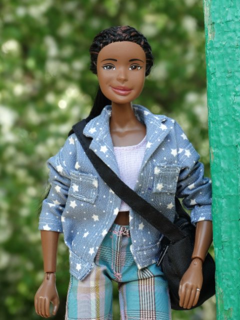 Реальные девчонки на прогулке (фото 4)