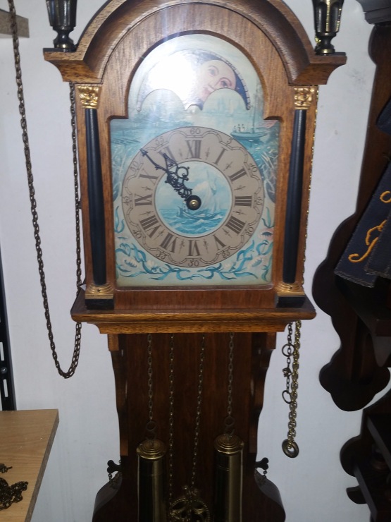 Старинные часы еще идут. Коллекция старинных часов - часть вторая