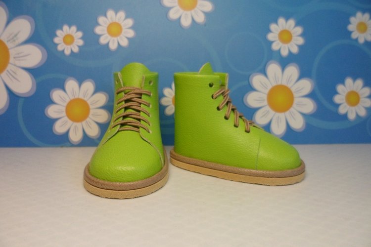 Ботиночки размера МСД. Для красавиц Кайе Вигс (фото 2)