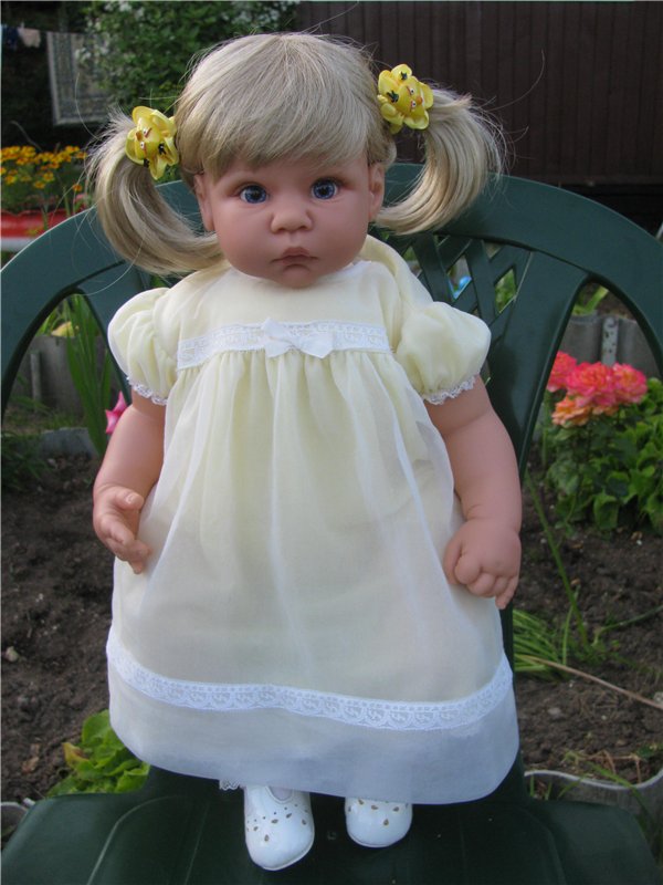 Дачные прсиделки кукол Ли Миддлетон