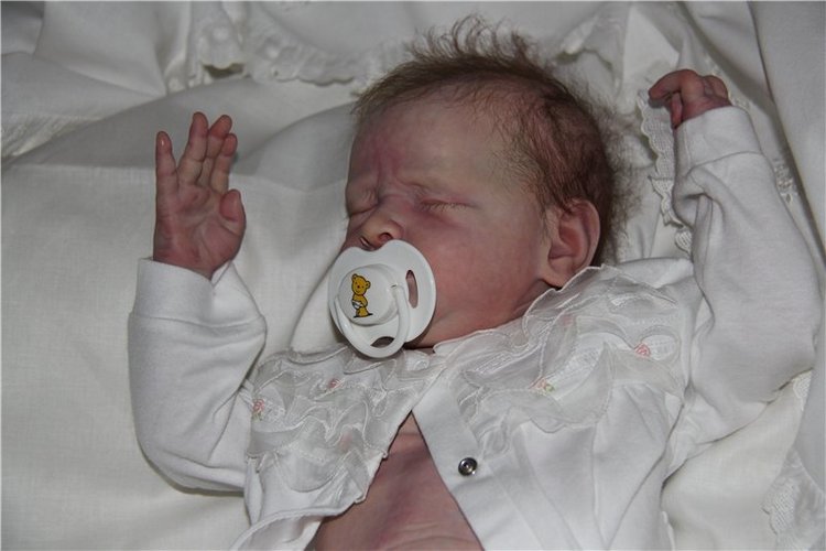 Моя малышка-реборн из молда Reese, от замечательного скульптора Andrea Arcello (фото 9)