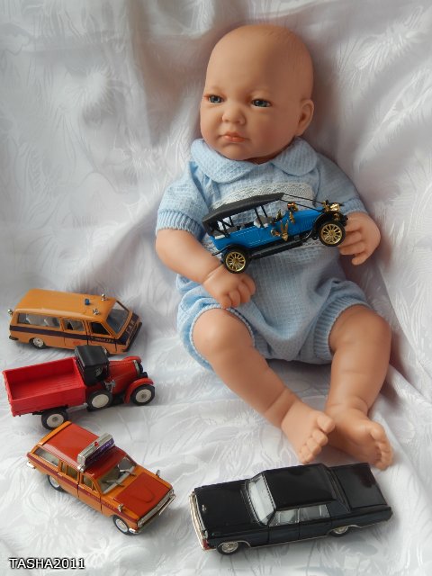Испанские куклы и ретро-автомобили или "Все мальчики любят машинки" (фото 4)
