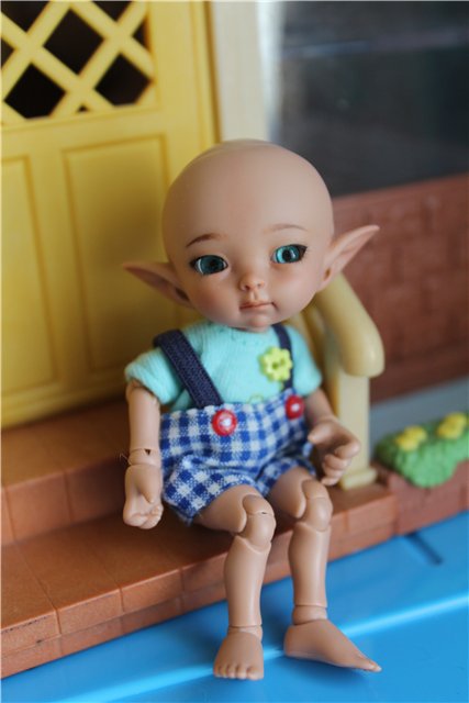 Детский сад, штаны на лямках) А у нас новый мэйк (фото 9)