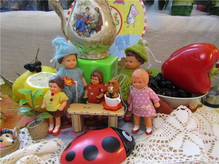 Что шумишь, качаясь, тонкая рябина, головой склоняясь до самого тына (фото 10)