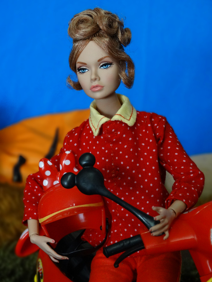 Поппи катаются — Куклы Integrity Toys (Интегрити): Poppy Parker