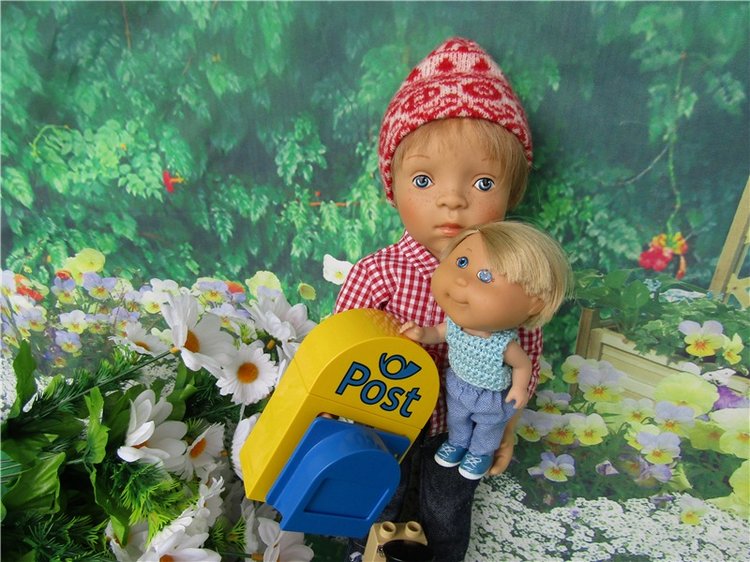 Все из нашего района уважают почтальона. Люк Sylvia Natterer и его набор Лего Дупло 5638 "Почтальон" (фото 9)