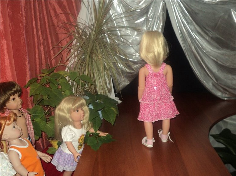 Девчушки любят наряжаться! Наряды для кукол Готц и не только