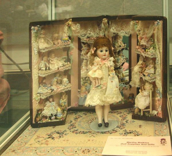 Миньонетты и их крошечный мир