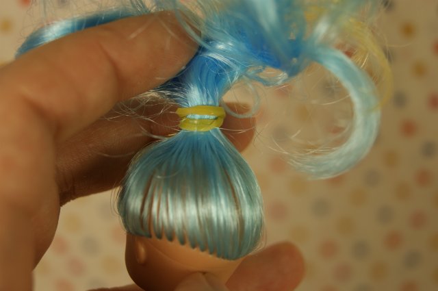 Сравнительный обзор Челси от Mattel и её китайского аналога