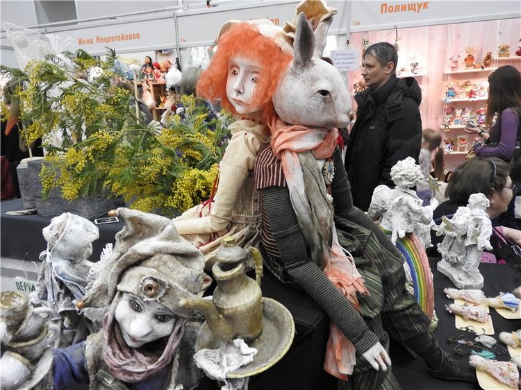 Экскурсия в страну чудес… Авторская кукла. Москва, Тишинка 2016