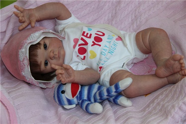 Джулия - малышка из молдика Jill от Adrie Stoete