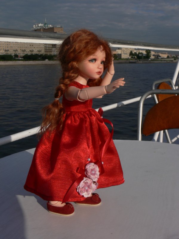 Виррушка. Прогулка по Неве часть 2. Девочка Bono iplehouse (фото 8)