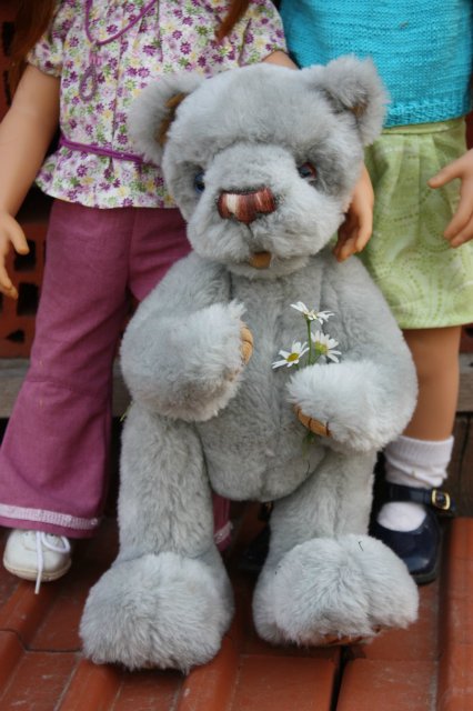 Киана, Шанталь Gotz и их новый друг Мирли