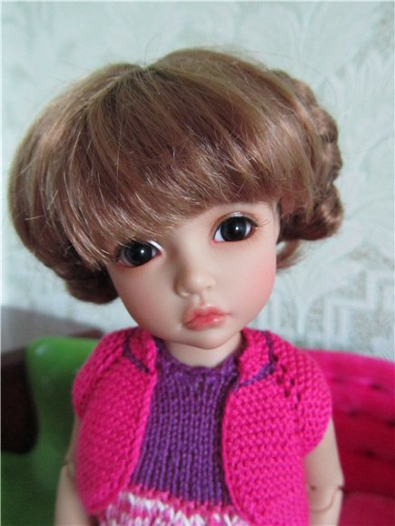 Новое вязаное платье нашего цветочка (фото 3)