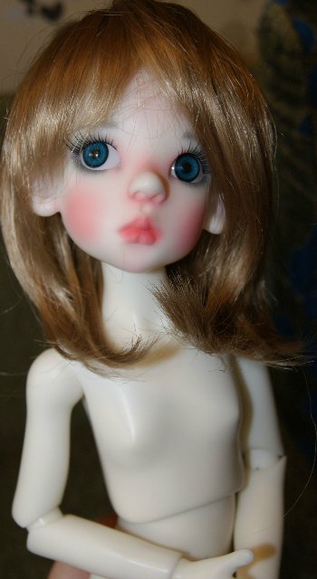 Карамель и сливки - две Лайлочки White Elf and Human Tan Kaye Wigs