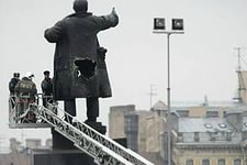 Здесь был Вася… Вандалы против музеев