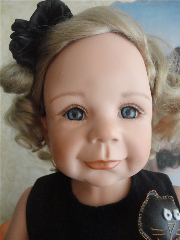 Хочу вам представить моих коллекционных кукол, которые живут в моем доме (фото 5)