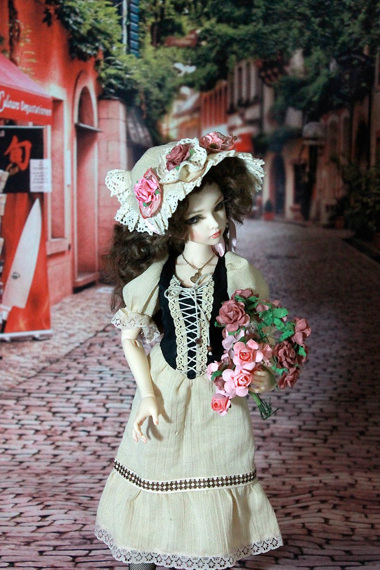 Как я с помощниками шила наряд для Аделины