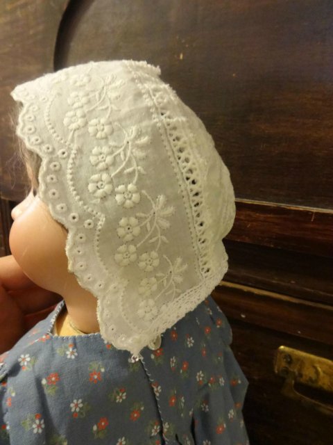 Я называла её Ася. Armand Marseille