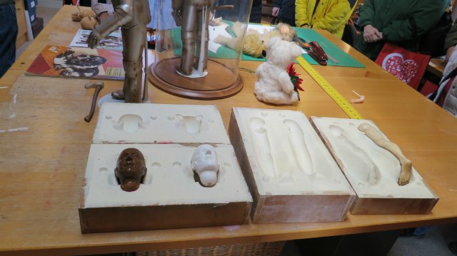 Впервые за 40 лет. День открытых дверей на кукольной фабрике R John Wright. Часть первая: Место, где рождаются куклы и