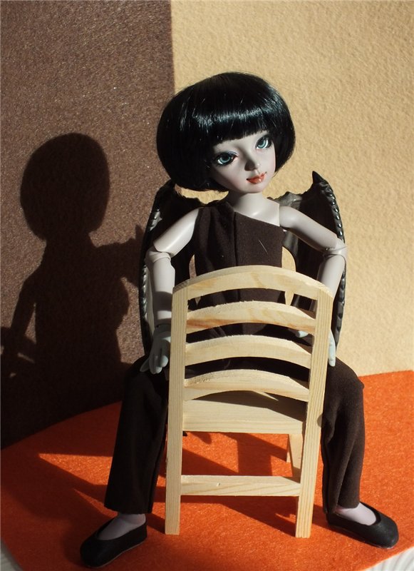 Как из идеи вязаного платья получается шитый комбинезон... или чего хотят наши куклы (фото 6)