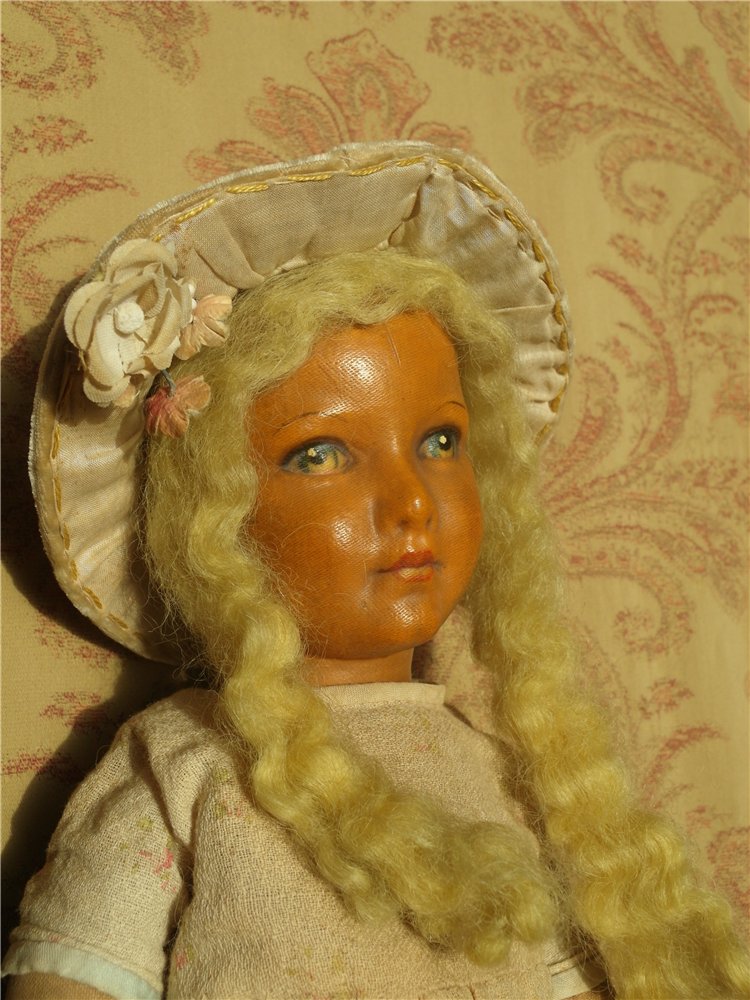 Не самый обычный антик или «Привет с аукциона Сотбис»