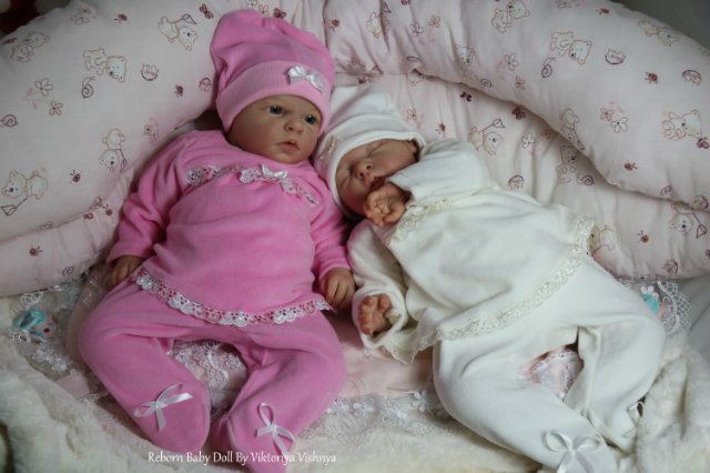 Близняшечки Ноа... Куколки реборн Виктории Вишни