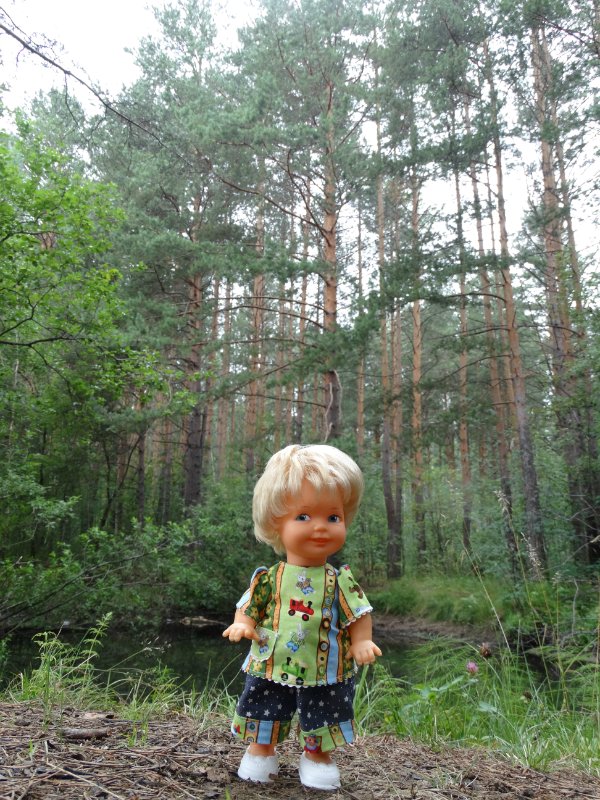 Малышка Лизи lissi batz в лесу