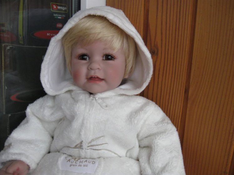 Разные детки Адора одного молда