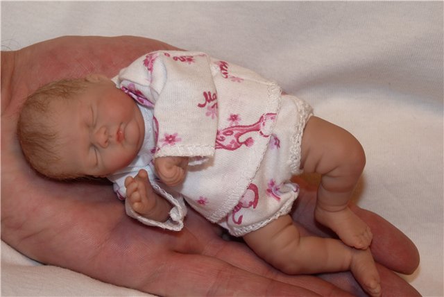 Малышки от Иришки. Куколки из полимерной глины Ирины Савостиной (фото 7)