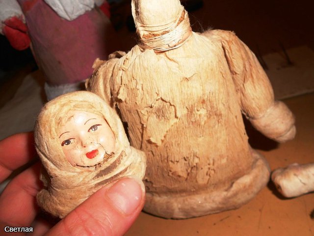 Реставрация антикварной новогодней игрушки из ваты. Снегурочка и Дед Мороз. +БОНУС, папье маше из ваты (фото 3)