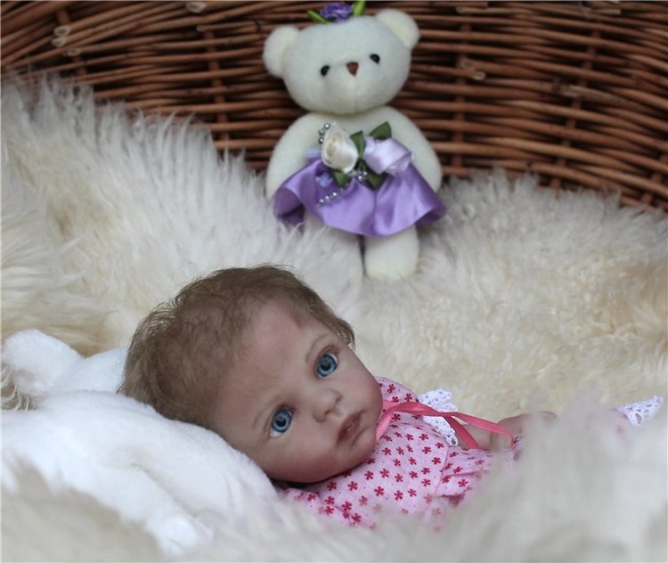 Кукла реборн Nessa. Дюймовочка