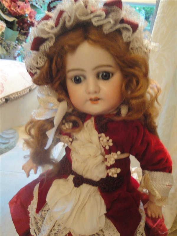 Помогите опознать антикварные куклы (фото 8)